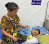 CÔNG TY TNHH MTV ĐT&TM VIỆT HÀ THĂM VÀ TRAO QUÀ CHO BỆNH NHÂN NHI 51 THÁNG TUỔI CÓ HOÀN CẢNH KHÓ KHĂN